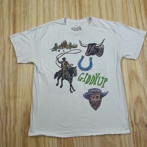Strange‎ Daze Yeehaw Cowboy Rodeo T-Shirt Large White Short Sleeve Rodeo